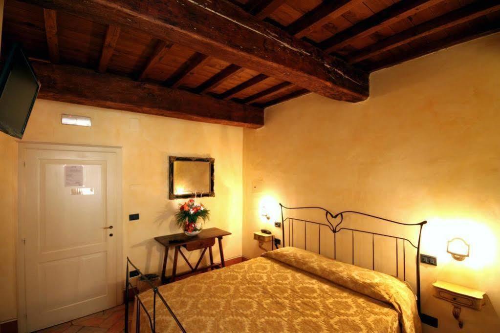 Baldovino Di Monte Bed & Breakfast Monte San Savino Dış mekan fotoğraf