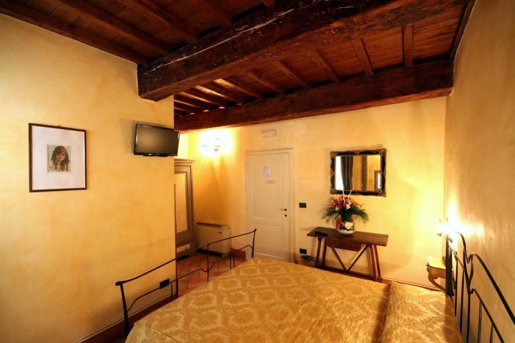 Baldovino Di Monte Bed & Breakfast Monte San Savino Dış mekan fotoğraf