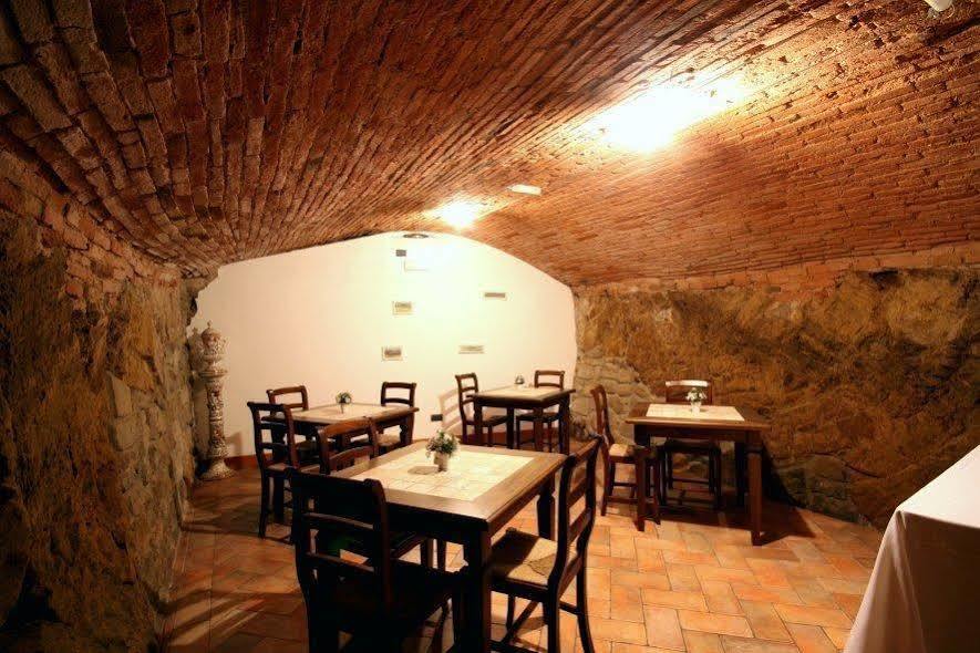 Baldovino Di Monte Bed & Breakfast Monte San Savino Dış mekan fotoğraf